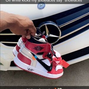 Off white Jordan 1s Chicago